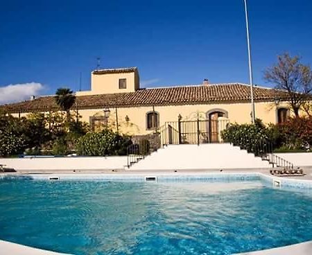 帕泰尔诺Il Casale Dell'Etna别墅 外观 照片