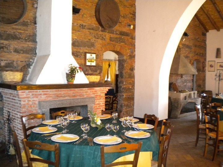 帕泰尔诺Il Casale Dell'Etna别墅 外观 照片
